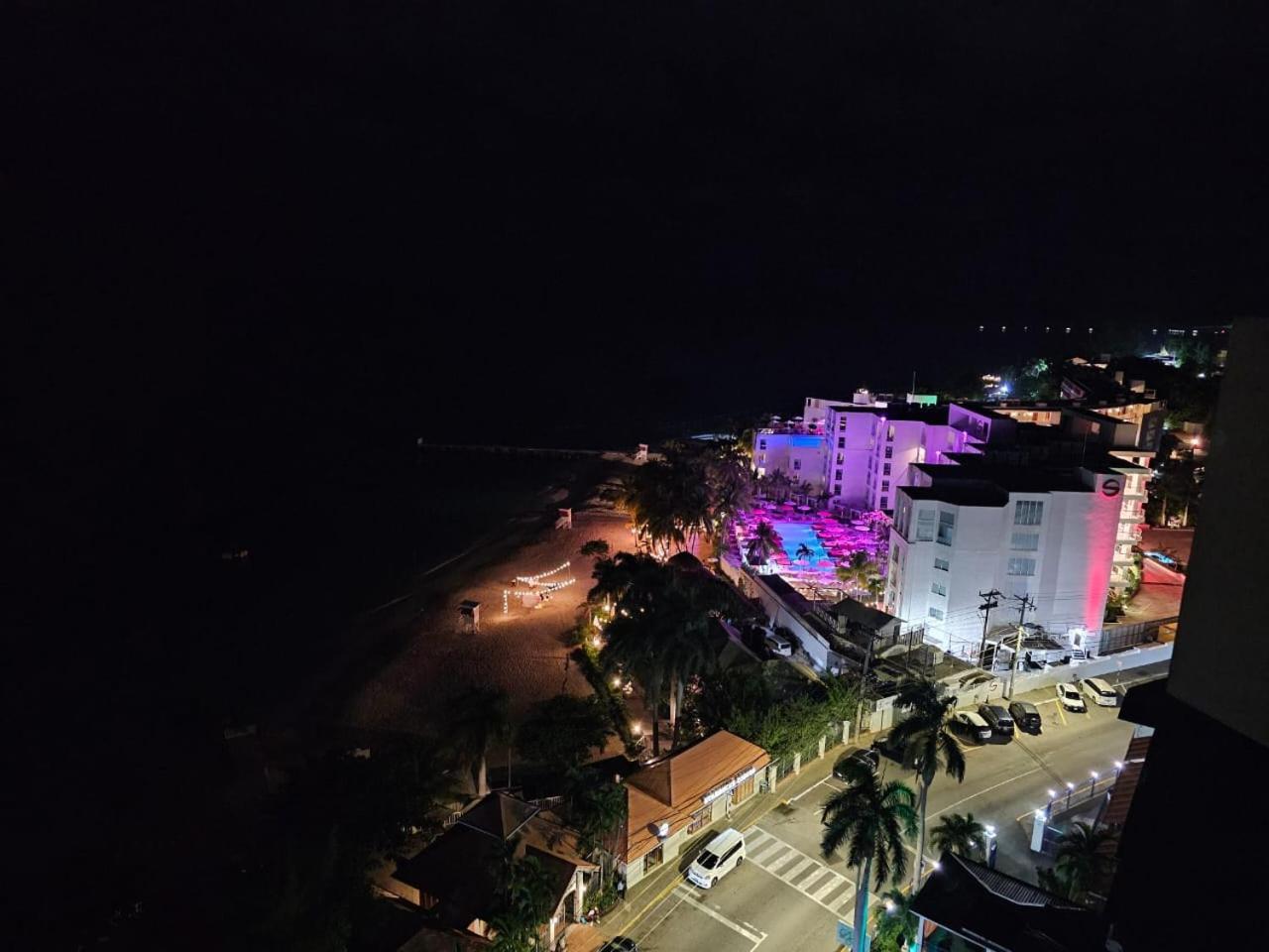 Montego Bay Club Apartments Exterior foto